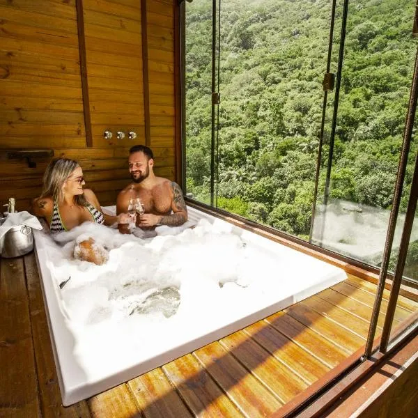 Cachoeira dos Borges Cabanas e Parque