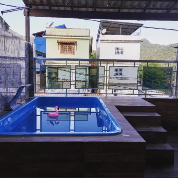 Cantinho Feliz de Muriqui / Casa amarela
