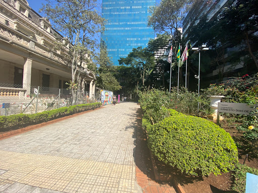 Melhores Hotéis que Aceitam Pets em Rosas, São Paulo 2025