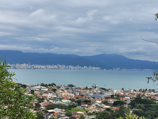 Melhores Hotéis que Aceitam Pets em Zimbros, Santa Catarina 2025